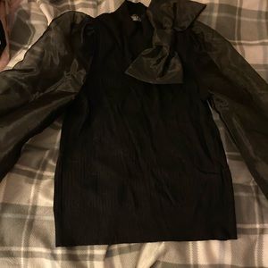 New York and company bow sweater